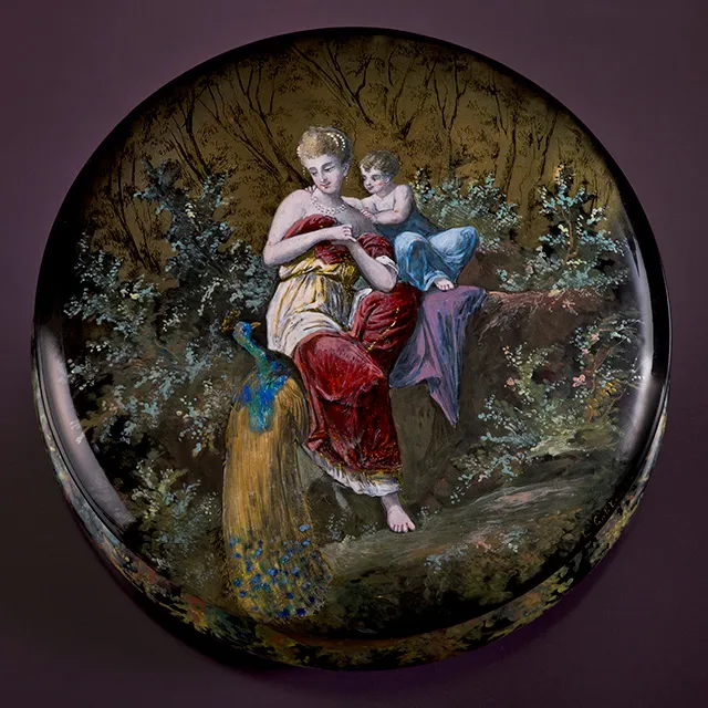 ユーノが描かれた小箱