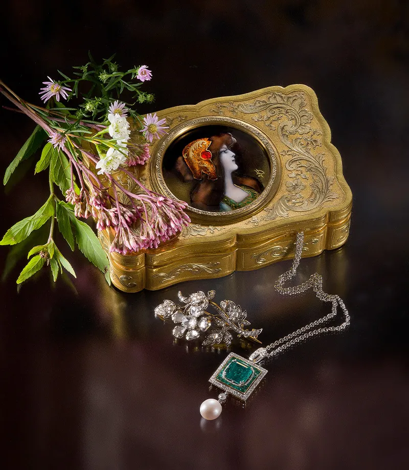 初めて出会った小箱